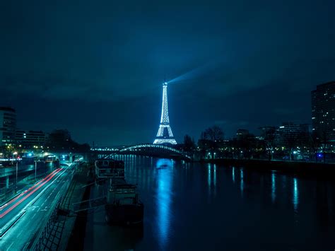 Wallpaper Paris Eiffel Tower Night City River Bridge Hd