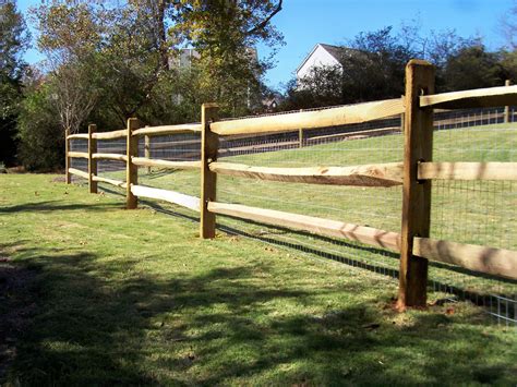 Pin By Kyle Scribner On Fences Ranch Fencing Fence Design Farm Fence