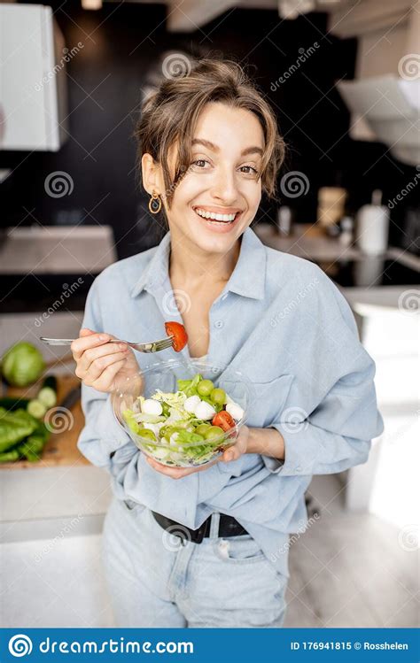 Woman With Healthy Salad On The Kitchen Stock Image Image Of Bowl