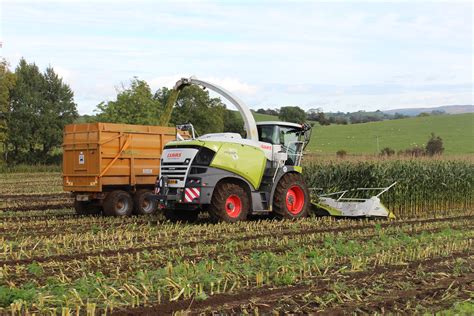 Five Key Features Of The New Claas Jaguar Forage Harvester Agriland