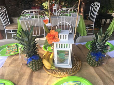Great hawaiian party food, luau party decorations, luau party games, and more great ideas for your fun hawaiian themed party that are easy to pull off. Hawaiian Themed Baby Shower 🌺 | Baby shower themes, Theme ...