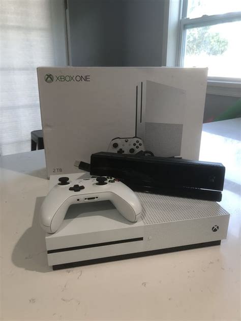Xbox One S White 2tb And Kinect Xbox One For Sale In Tampa Fl Offerup