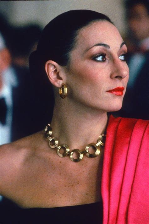 Tbt The Ageless Appeal Of Anjelica Huston’s Beauty Beauty Anjelica Huston Model