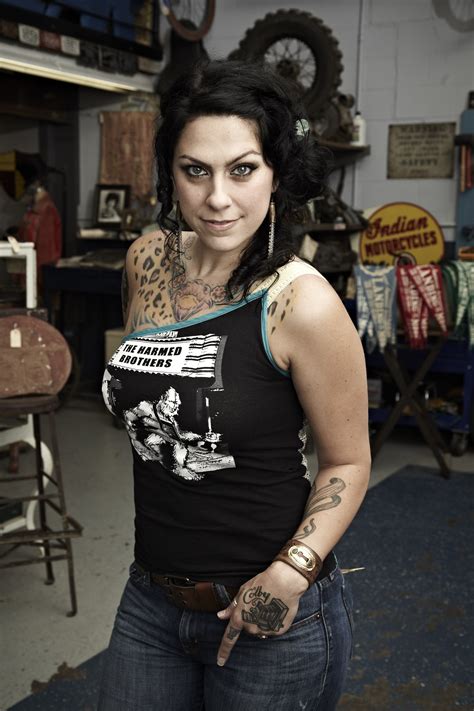 Pin By Nathaniel On My Eye American Pickers Danielle Colby Women