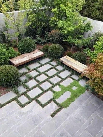 Taman minimalis depan rumah ukuran kecil ini bisa dihadirkan di sudut rumah, meski kecil namun kamu memiliki area hijau. 30 Desain Taman Minimalis Depan Rumah Paling Cantik ...