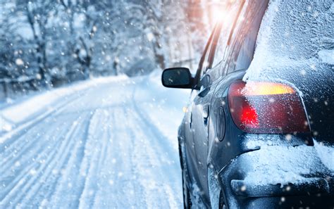 How To Drive Safely In Snow And Ice Driving