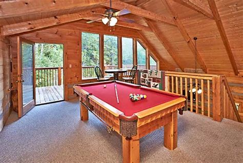 Er27, bear naked, is a two level log cabin offering guests 2 bedrooms and 2 bathrooms with a game room located in a resort setting with swimming pool privileges. Pigeon Forge Cabin - Black Bear Hideaway - 2 Bedroom ...