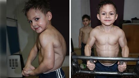 las fotos del niño más fuerte del mundo que generan asombro y polémica infobae