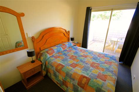 Maybe you would like to learn more about one of these? Two Bedroom Apartments With Courtyard - Bunbury Motel