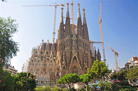 Architecture Secrets Of Barcelona Suitelife