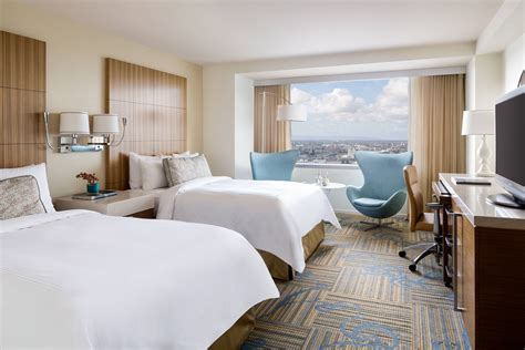 Luxury Downtown Los Angeles Ca Hotel Jw Marriott Los Angeles La Live