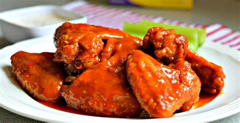 Restaurant only for any of the above items, smother them in our famous hot buffalo works. Buffalo wings passo a passo - Receitas Nota Dez