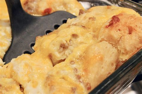 Breakfast Casserole With Canned Biscuits