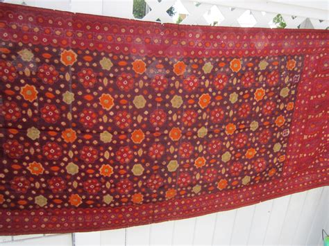 asian-textile-art-indonesia-south-sumatra-pelangi-pulangi-shoulder