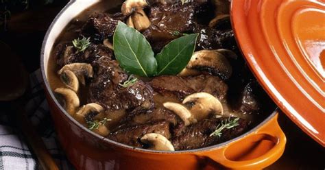 Recette bœuf au vin rouge et champignons