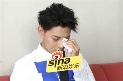 The site owner hides the web page description. （內有影片）黃子韜泣訴：不知道吳亦凡會不會原諒我 - 自由娛樂