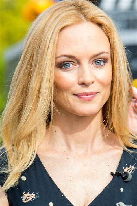 Heather Graham Set Of Extra At The Grove In Los Angeles 2014