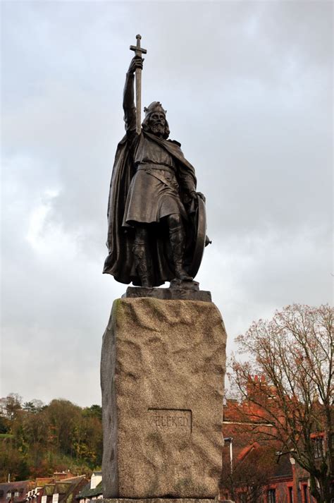 The Pictures Shows Alfred The Greats Statue At Winchester