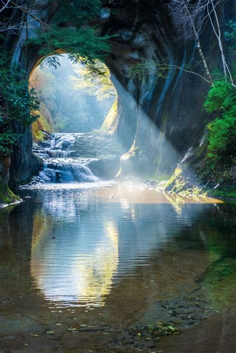 「モネの池」に「夢の吊り橋」神秘的な日本各地のおすすめスポット4選 キナリノ 綺麗 景色 美しい自然の風景 風景