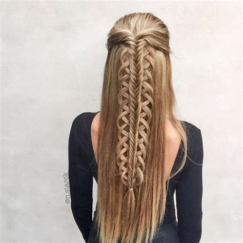 „since I Love Working With Stacked Braids I Couldnt Resist Creating A