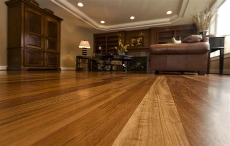 This is the highest rating for homeowners and the lowest for commercial use. Quality Laminate Flooring Chicago - Carpets in the Park