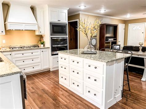 Sherwin Williams Dover White Kitchen Cabinets Painted By Kayla Payne