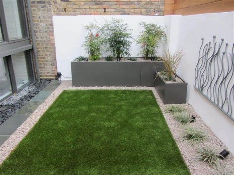 Few Small Garden Designs That You Can Have In Your Apartment