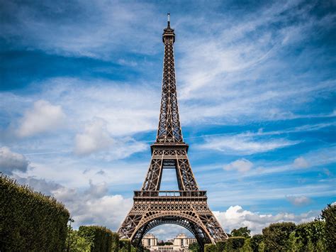 50 Best Attractions In Paris To Add To Your Hit List