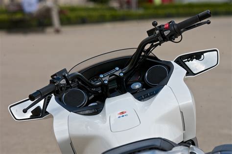 Eventually a road test comparison will reveal this bike to be the gem that it is. Test motocykle Honda CTX1300 - pan kontrowersyjny - opinie ...