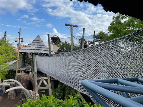 Construction Walls Removed From Camp Jurassic At Universals Islands Of Adventure Wdw News Today