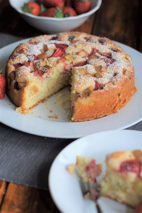 Maybe you would like to learn more about one of these? Erdbeer-Rhabarber Joghurtkuchen | Joghurt kuchen, Lecker ...