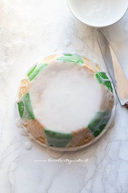 Poche, impercettibili differenze che danno due facce a uno dei dolci italiani più famosi. Cassata siciliana: la Ricetta originale illustrata passo ...