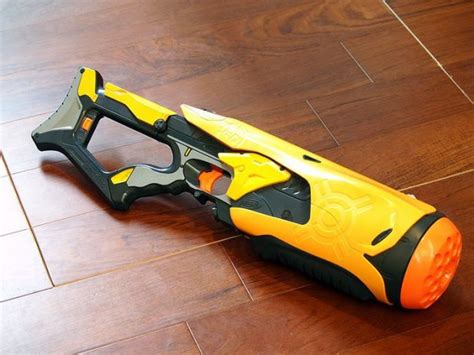 Hasbro isn't done riding the fortnite bandwagon now that its themed nerf guns are here in earnest. 75101_117413534989431_100001623557113_117092_5466507_n-copy