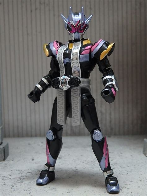For faster navigation, this iframe is preloading the wikiwand page for 仮面ライダーアギト. 【食玩】「装動 仮面ライダー」新情報が公開!クロニクルや7弾 ...