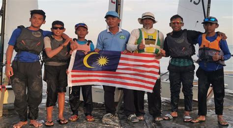 Sendu pada sebelah pagi, kontinjen sukan sea negara mula menyengat dalam kutipan pingat emas bagi saingan hari ke enam. SUKMA 2020: Skuad Pelayaran Terengganu Raih Pingat Emas Di ...