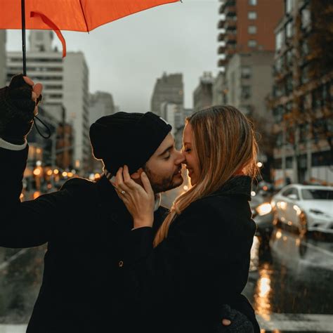 30 Romantic Rainy Day Activities For All Couples The Dating Divas