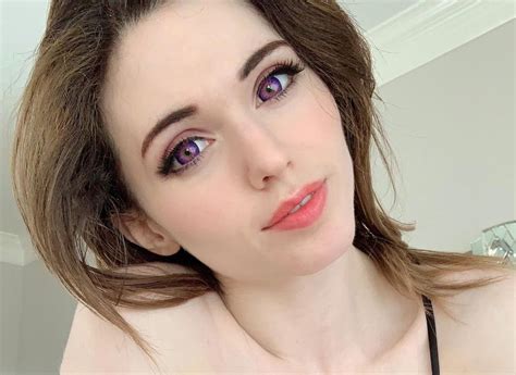 Social Trends Amouranth
