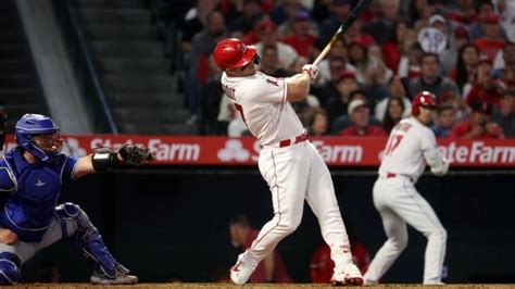 Trouts 3 Run Homer Powers Angels Rally Past Blue Jays Cbc Sports Trendradars