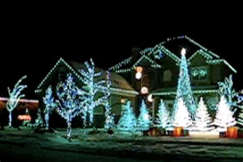 Extra Thing For Your Home Outdoor Christmas Light Display 15