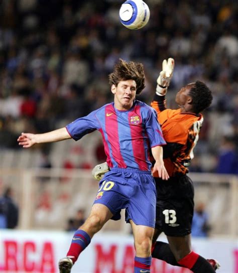 A 12 Años De Un Inolvidable Comienzo Las Mejores Fotos Del Debut De Messi En El Barcelona