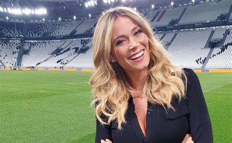 La presentatrice della casa della serie b segue una corretta alimentazione. Diletta Leotta: età, altezza, peso, misure e il fidanzato col nome 'pesante'