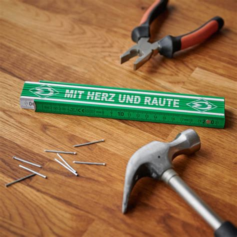 Allerdings nicht für werder bremen, die gehen runter in die 2. Werder Bremen Zollstock mit Werder-Raute | Werder Fan-Shop
