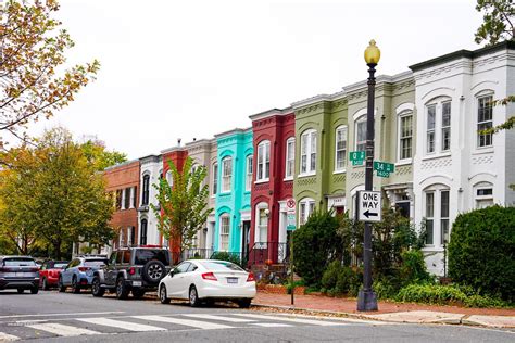 Colorful row of houses in Georgetown : r/washingtondc