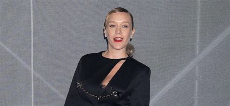 Chloë Sevigny Shows Off Tushy As Fans Say Thank God For Mirrors
