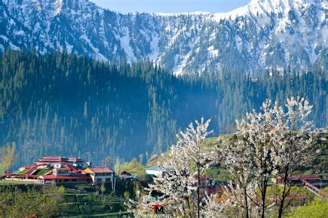 Neelum Valley Azad Kashmir Pakistan Travel Guide
