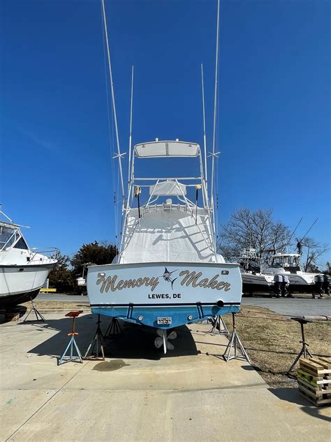 1994 32 Custom Carolina Ricky Gillikin Boats for Sale