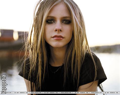 Avril Lavigne Nude Leaks Photo 3741593 Fapopedia