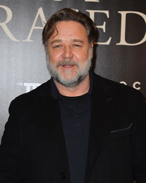 Russell Crowe Calls Into Q102 Breakfast Show After Agreeing To