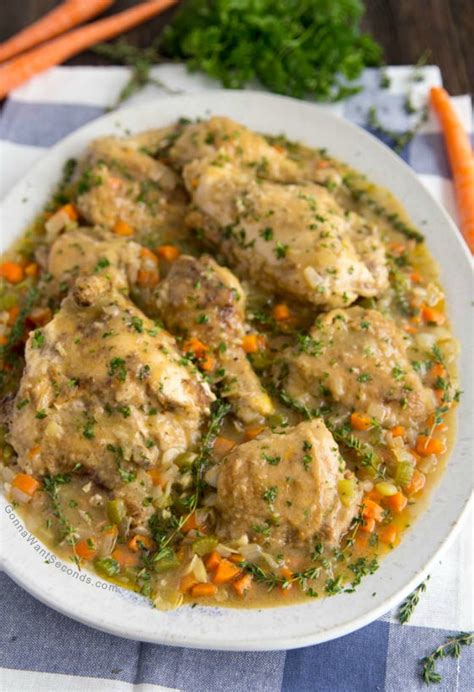 Chicken is a naturally healthy choice for family lunches and dinners. Smothered Chicken Recipe-A Southern Specialty - Gonna Want Seconds