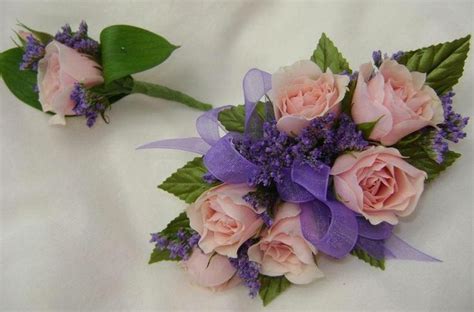 Pin By Tracy Yoe On Florist Ideas Prom Flowers Corsage Prom Purple Prom